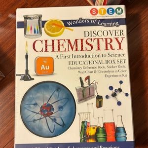 Discover Chemistry Set NWT